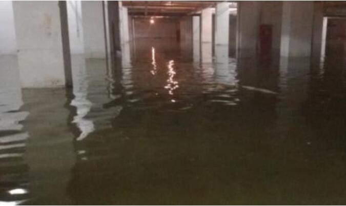 地下车库地板渗漏怎么处理(地下室底板漏水处理方案大全) 地下车库地板渗漏怎么处理(地下室底板漏水处理方案大全)