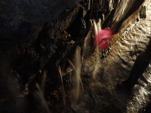 淺談防水青青草原网址中水性環氧樹脂灌漿材料的研究青青草视频免费下载案例