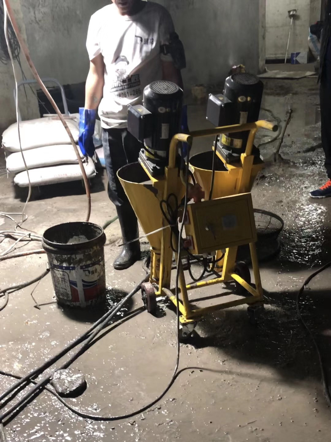 地下室沉降縫漏水?如何去處理?(地下室沉降縫青青草原网址) 地下室沉降縫漏水?如何去處理?(地下室沉降縫青青草原网址)