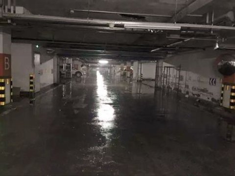 合肥市经开区某小区地下停车场防水堵漏工程施工案例