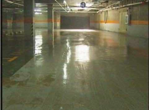 郑州高新区某地下停车场防水堵漏施工案例