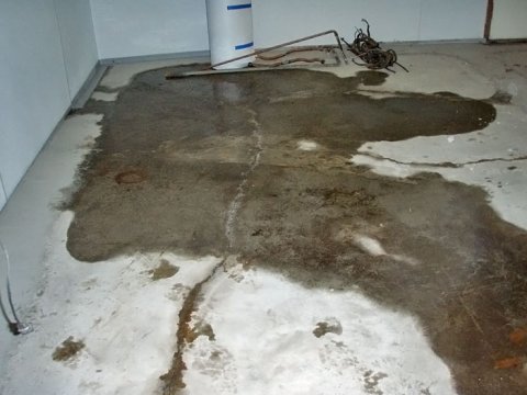 地下室伸缩缝漏水怎么处理